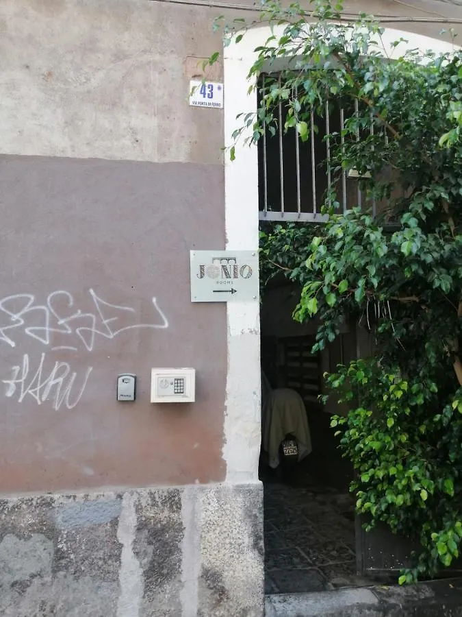Moro Rooms Catania Italia
