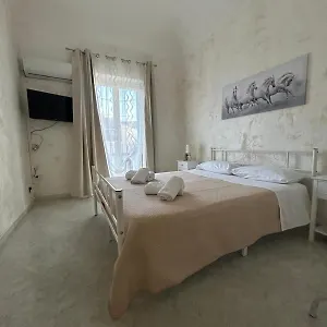 Appartamento Naumachia House, Aeroporto di Catania Fontana Rossa