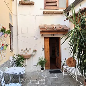 Casa Romantica Vicino Al Centro Di , Firenze Italia